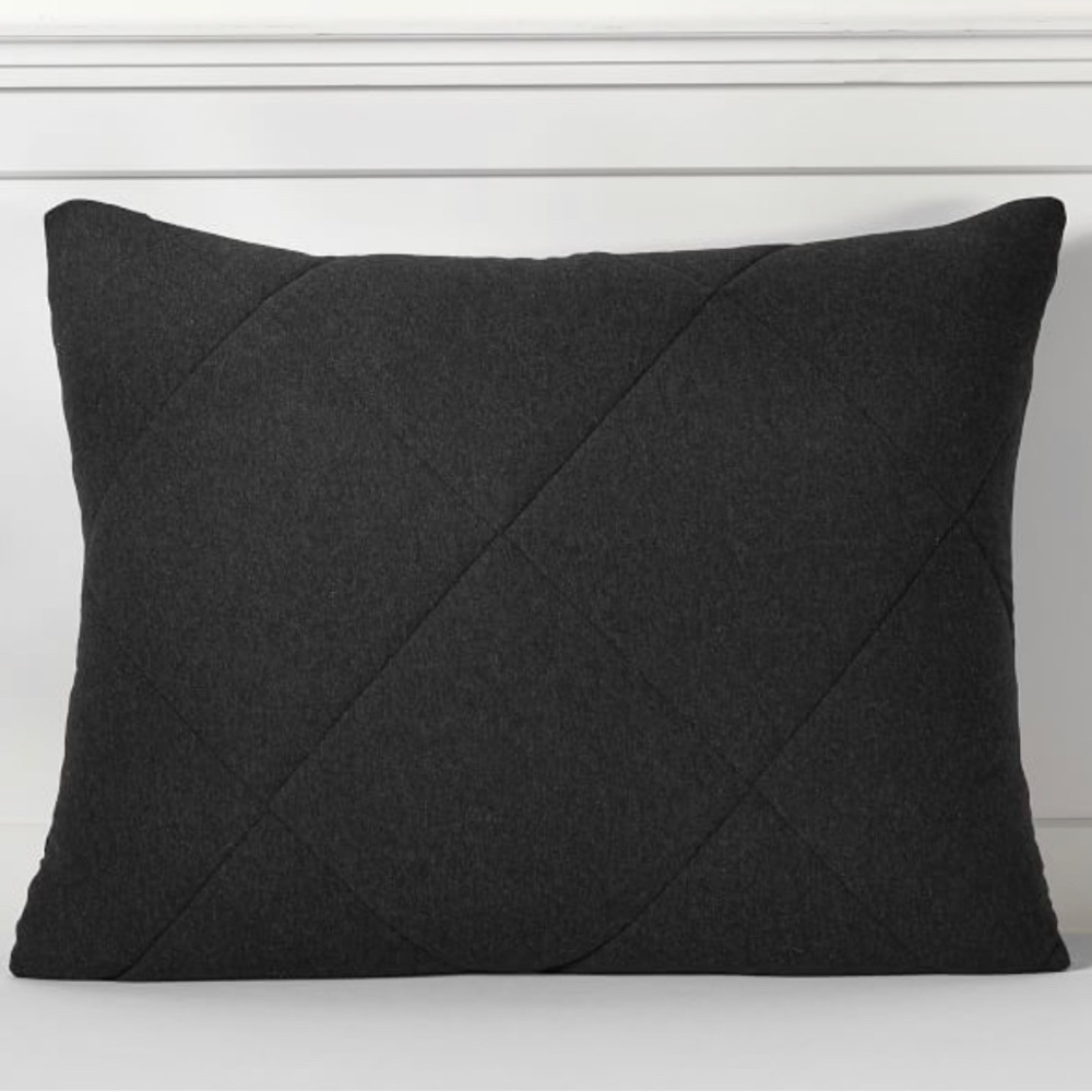 Pottery Barn Organic Favorite Tee Standard Sham NWT Heathered black.